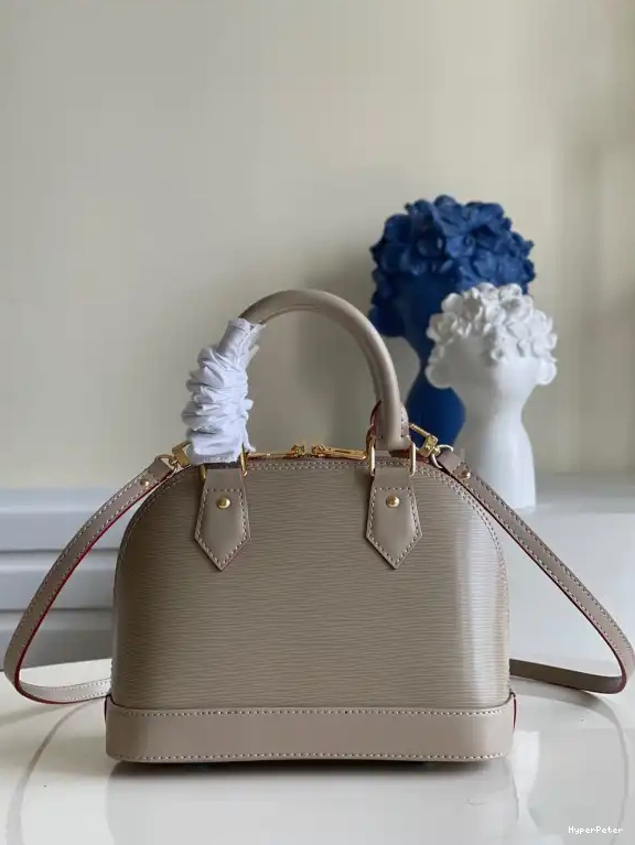 VUITTON LOUIS BB ALMA 0609